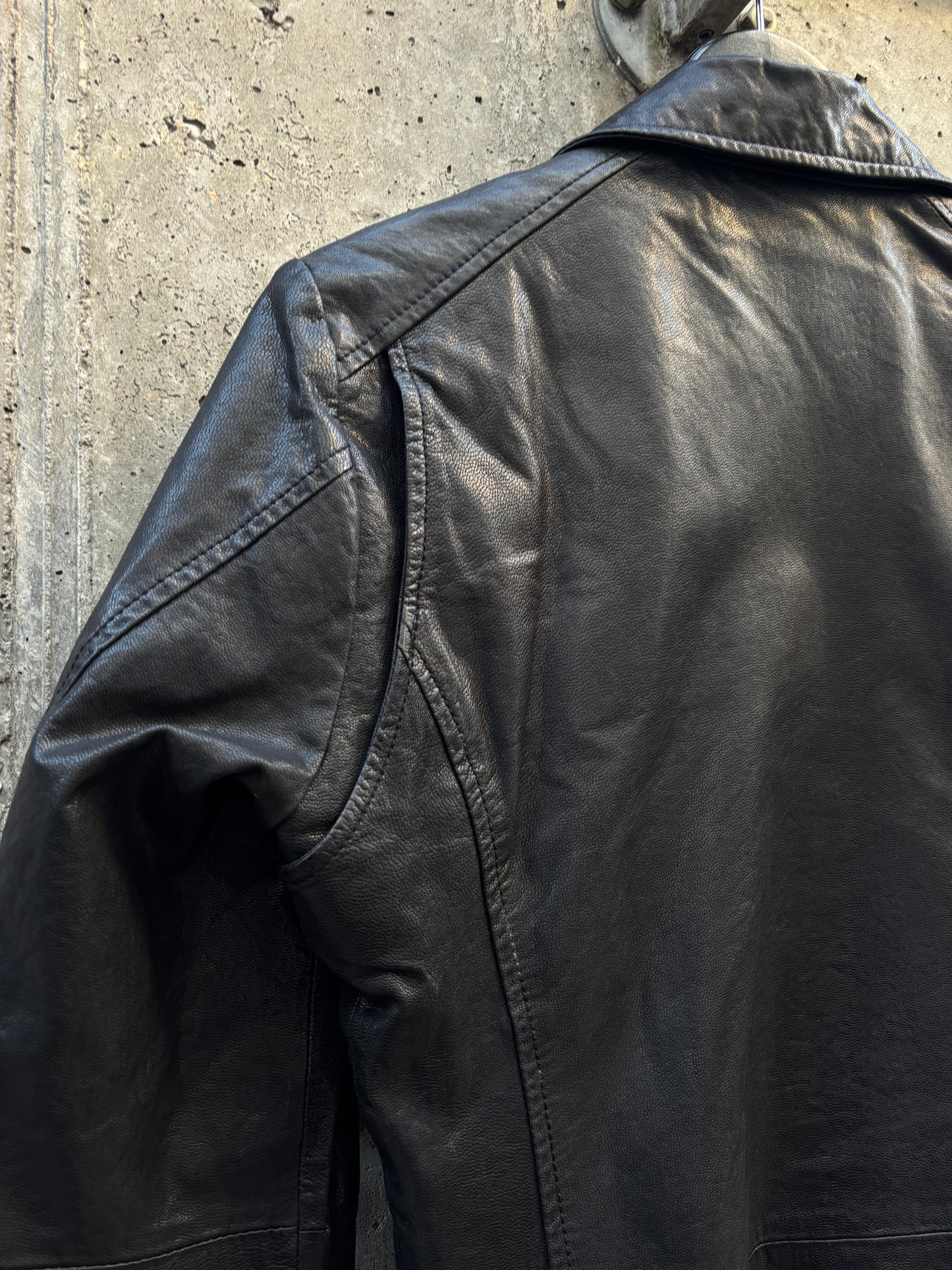 5351 Pour Les Hommes Biker Jacket (M)