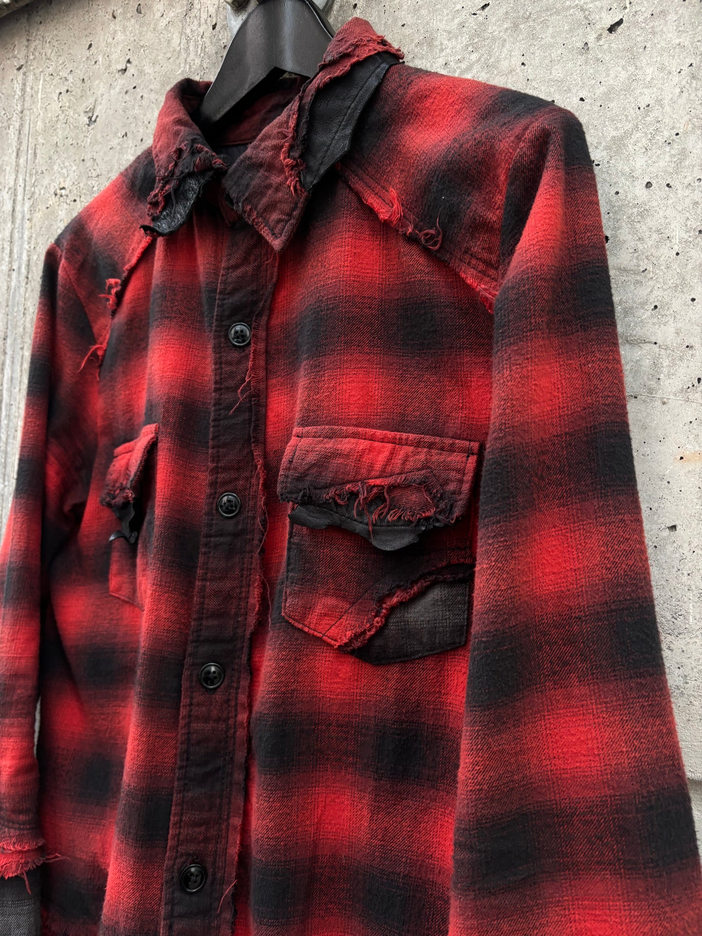 14th Addiction Check Clash Shirt (M)