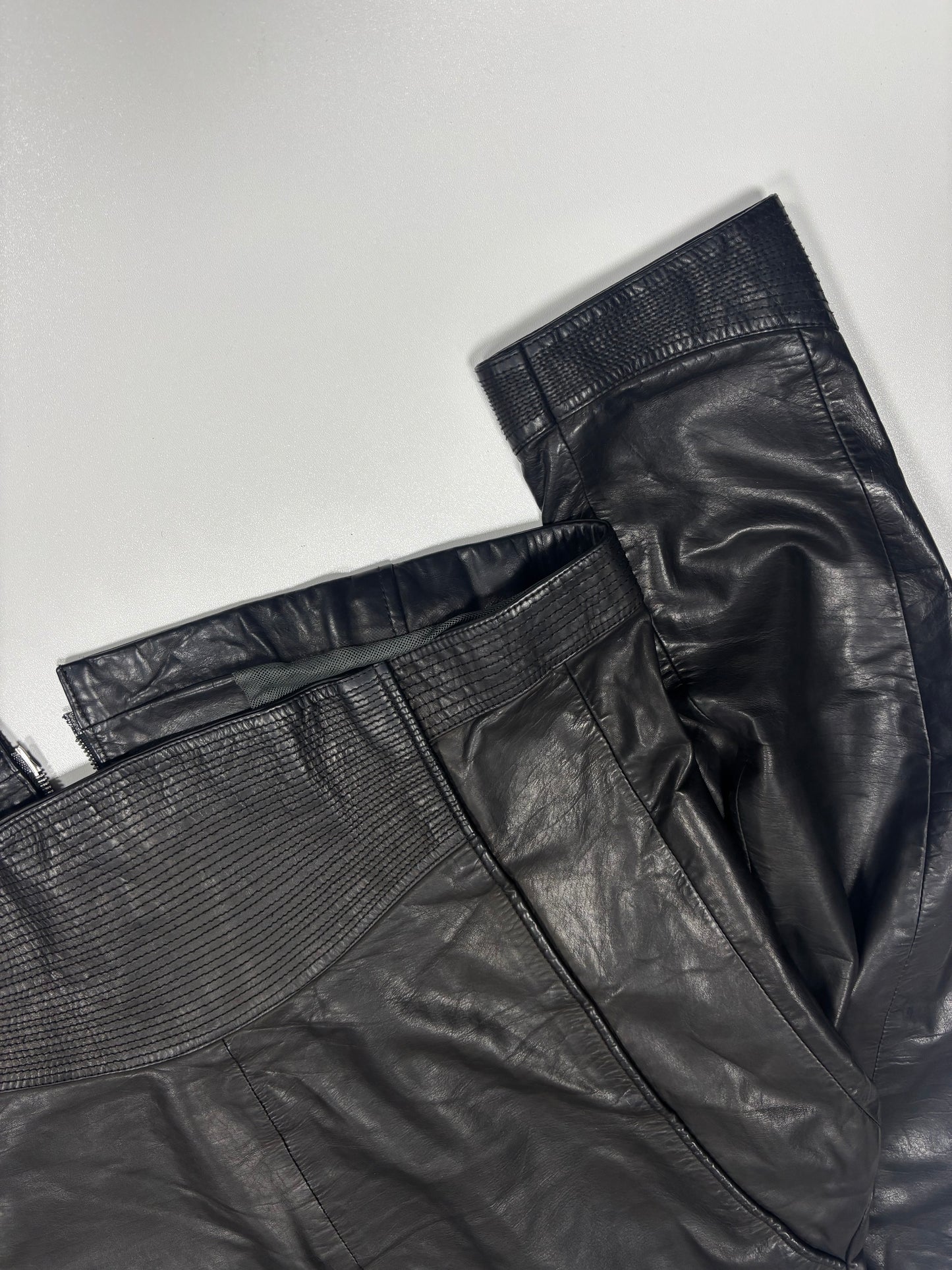 Armani Collezioni Tight fit Leather Jacket (M)