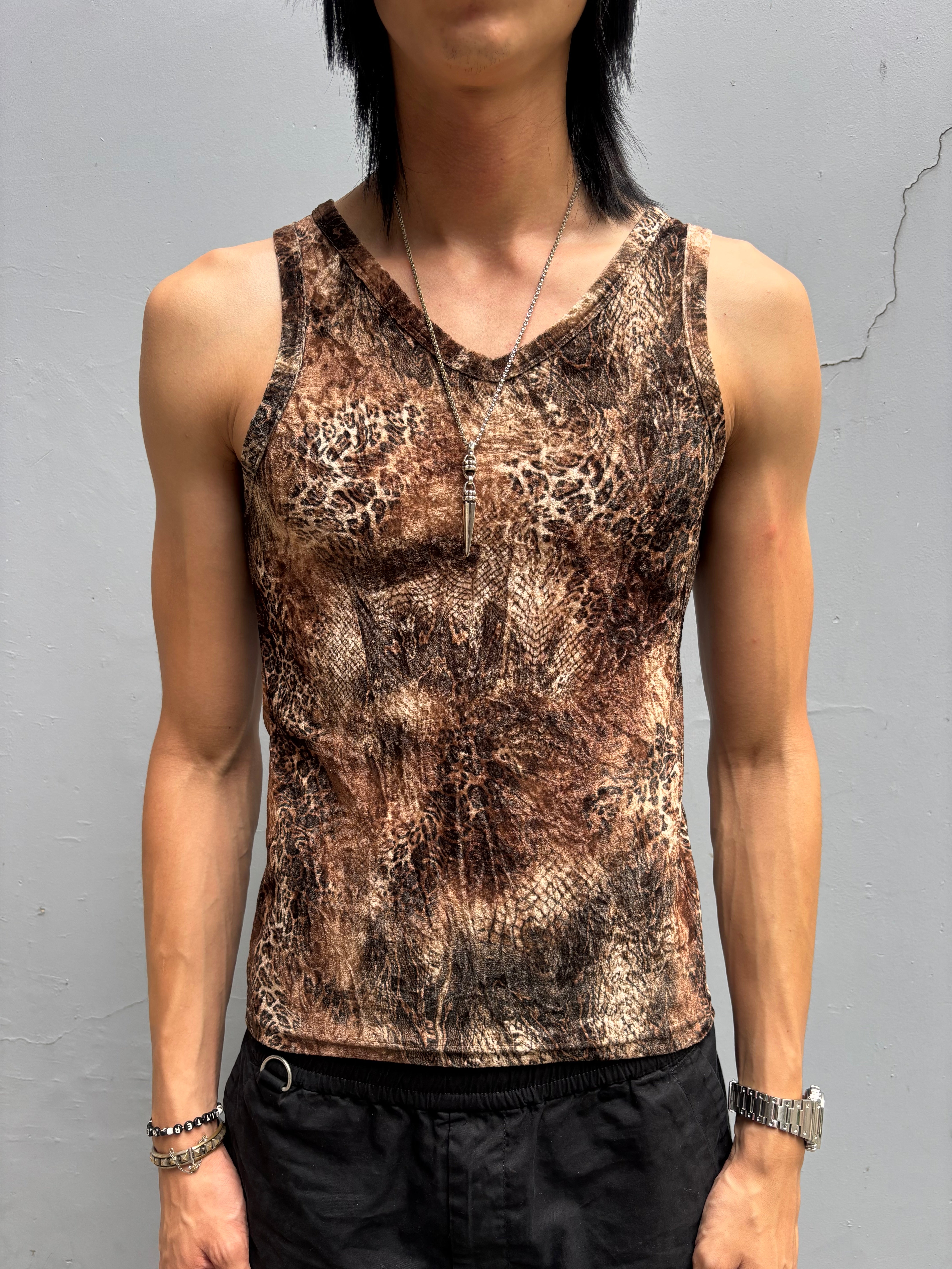 Tornado Mart Velvet Leopard Camo Tank (S) – vintendoarchive