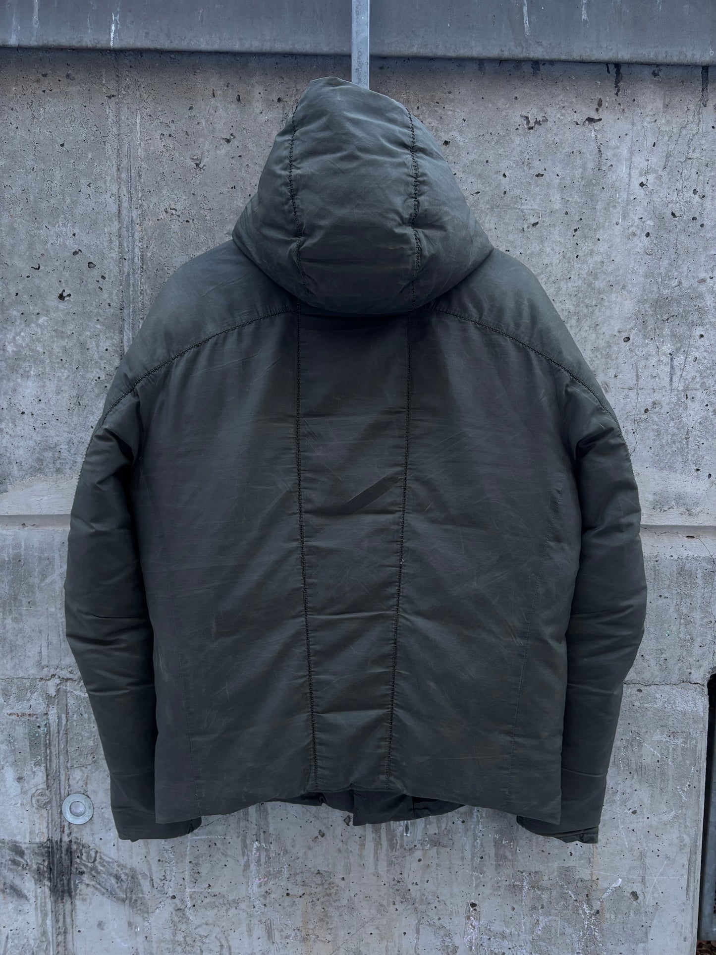 Masnada Scarstitch Faded Green Puffer Jacket (L)