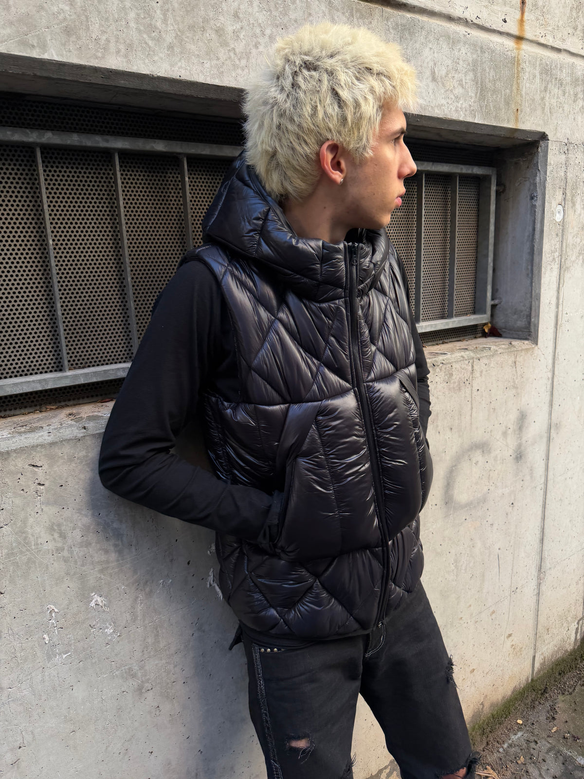 AW/22 Junya Watanabe MAN x Innerraum Armor Hooded Puffer Vest (L)