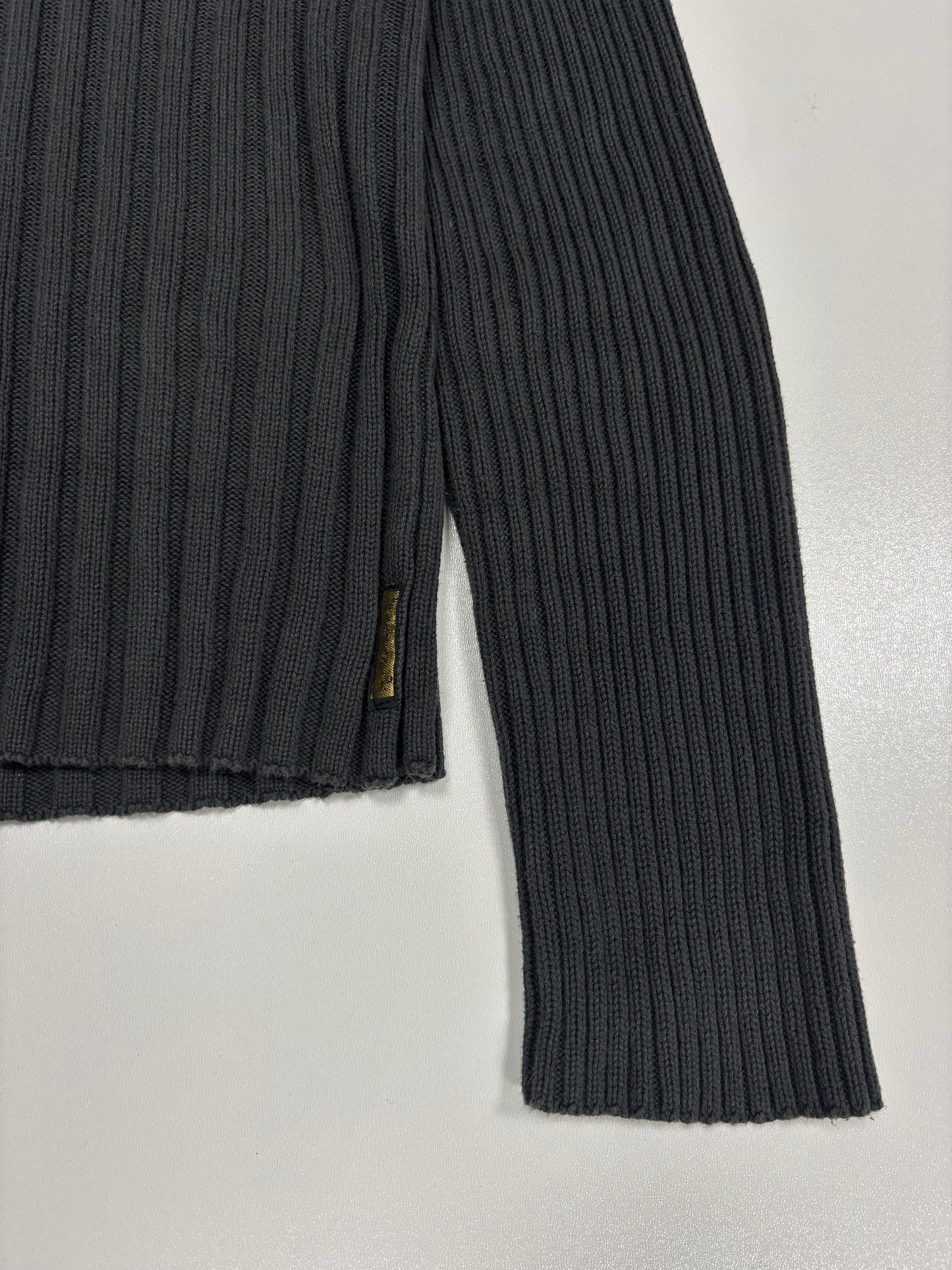 Armani V-Neck tight fit Sweater (M)