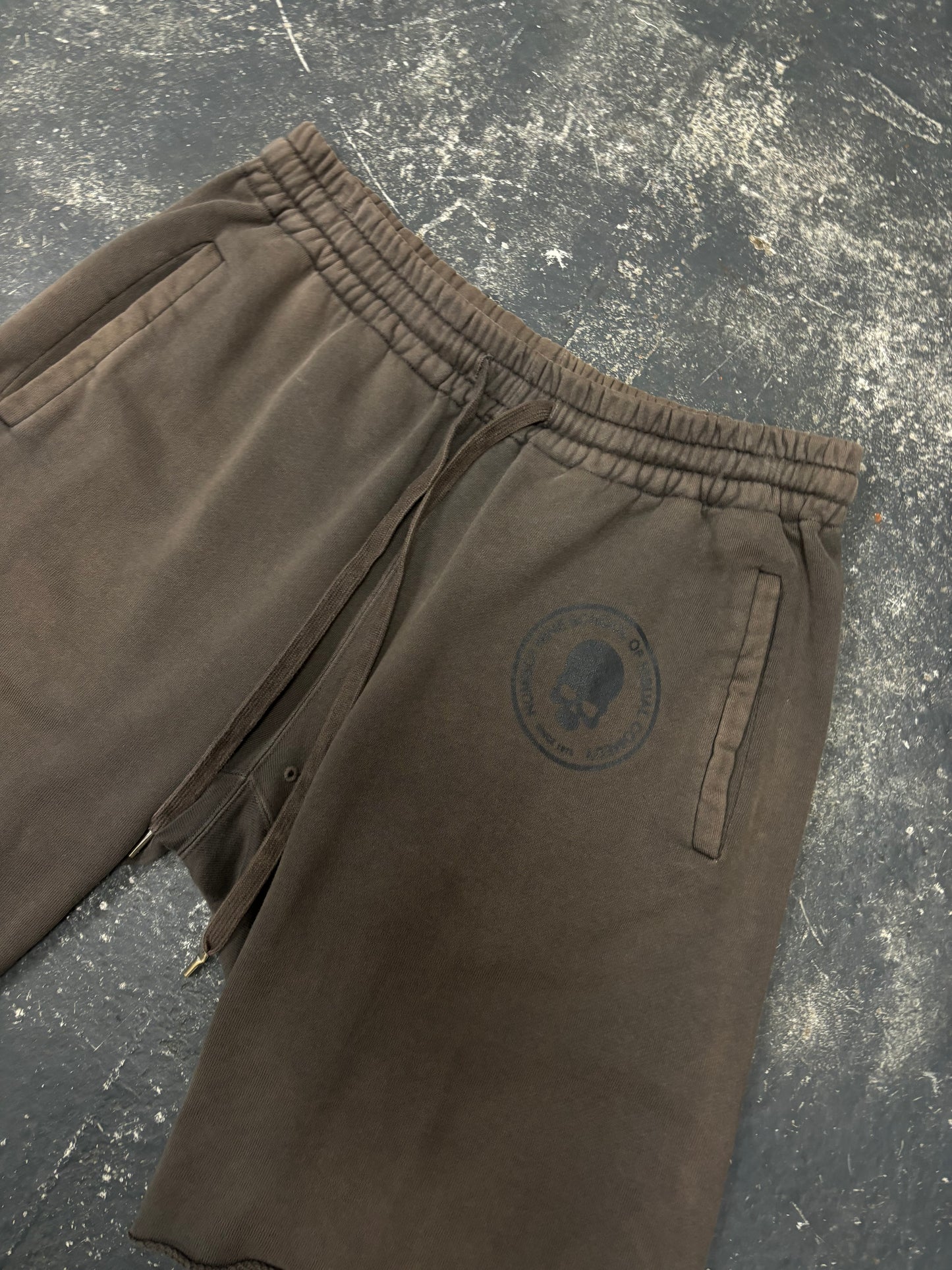 Number (N)ine School of Visual Comedy Brown Sweat Shorts (M)