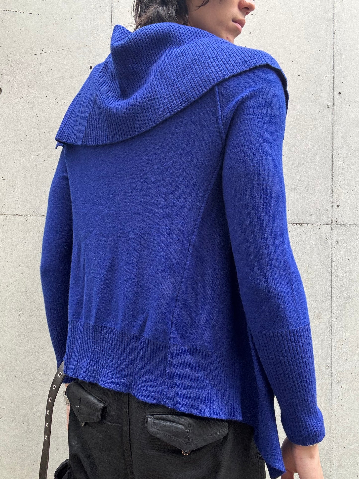 Ý’s by Yohji Yamamoto Asymmetrical Collar Raglan Sweater (2)