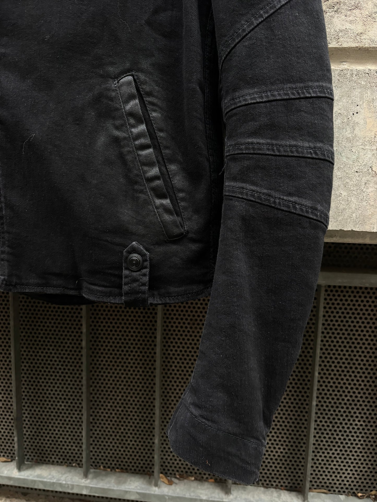 Balmain Perfecto Waxed Black Jacket (52)