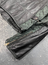 Lade das Bild in den Galerie-Viewer, Armani Jeans Leather Jacket (L)
