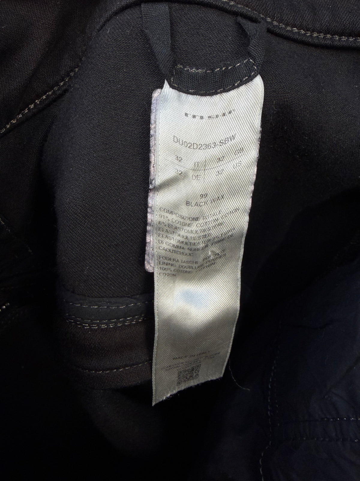 SS/24 Rick Owens Waxed Black DRKSHDW Bolan Denim (32)