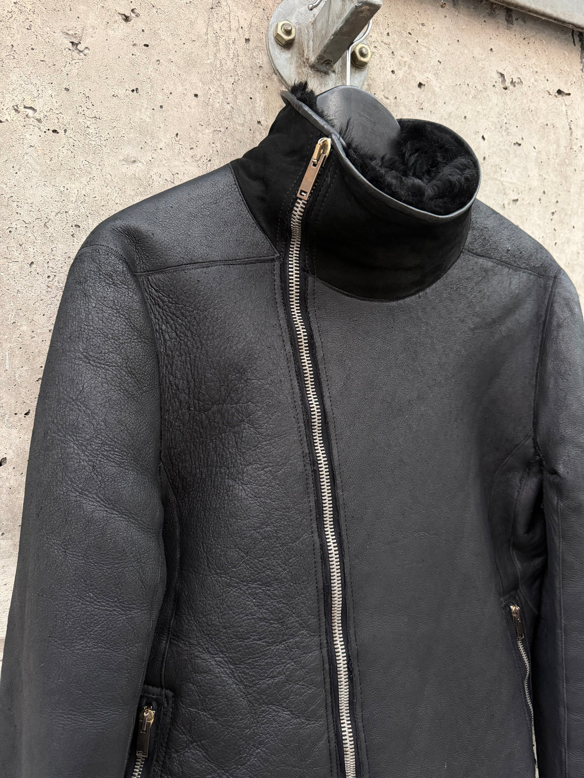 AW/13 „Plinth“ Rick Owens Shearling Leather Jacket (46)