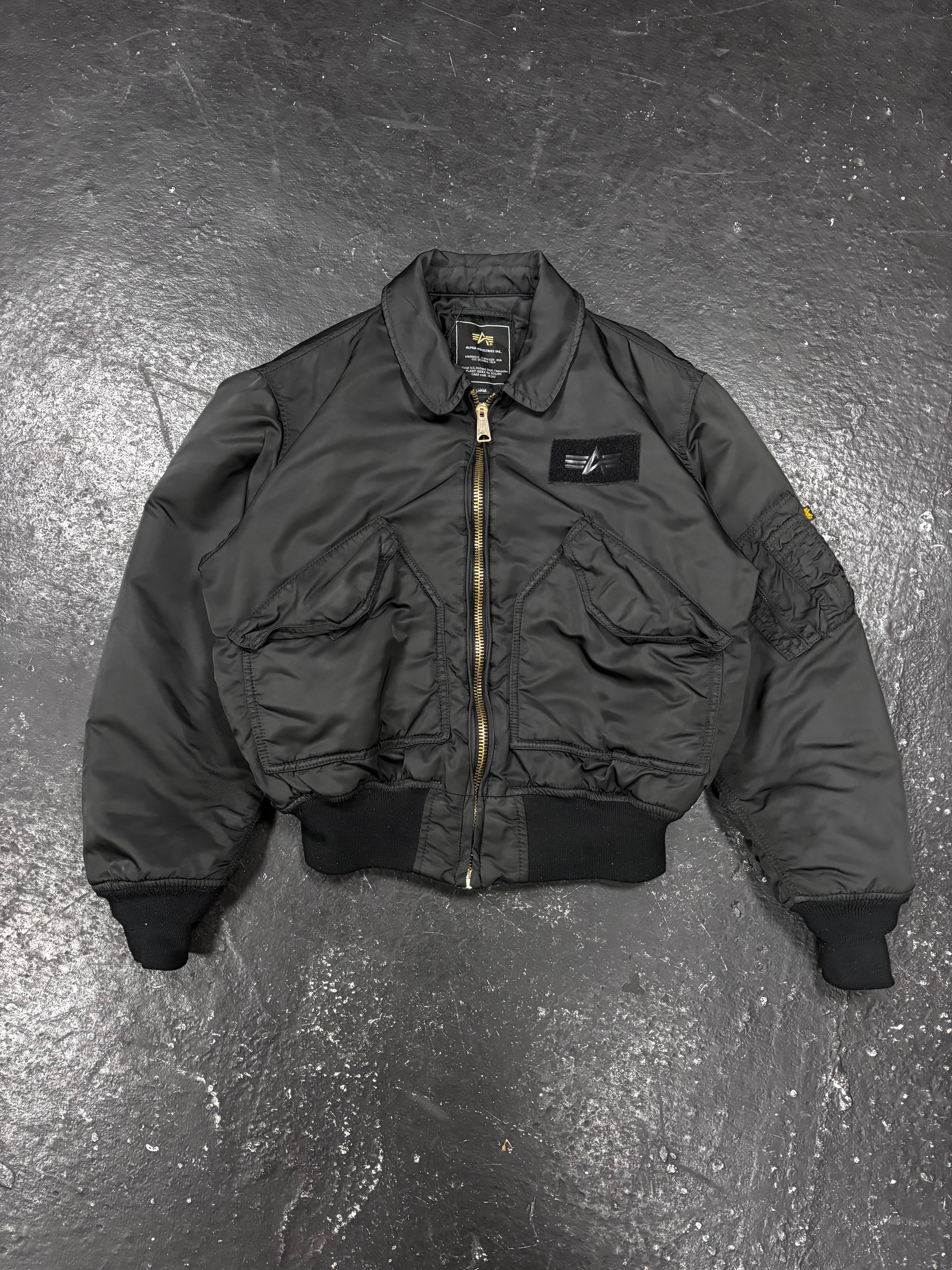 90's Alpha Industries CWU Jacket (L)