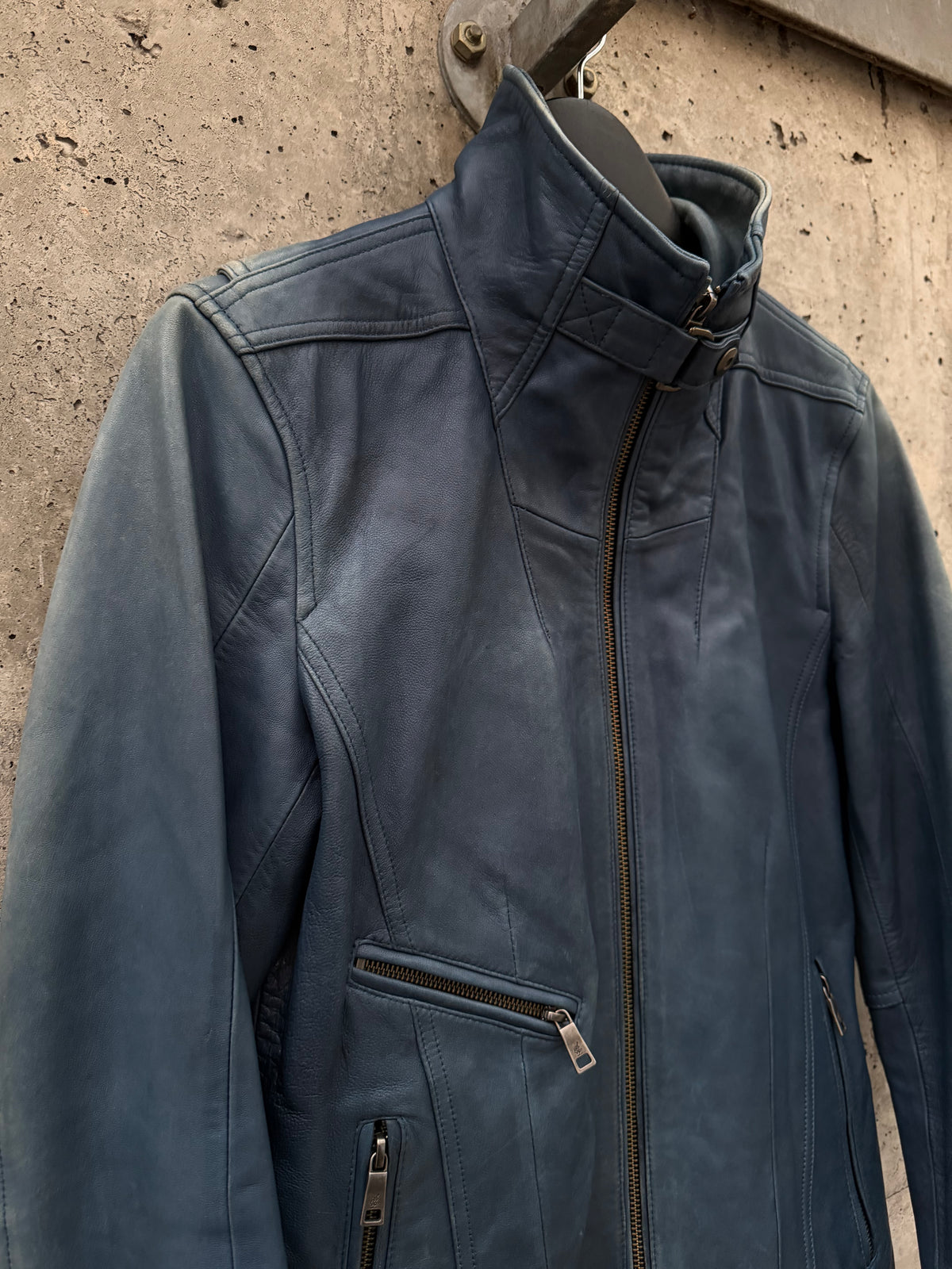 Schlussel Washed High Collar Zip Leather Jacket (2)
