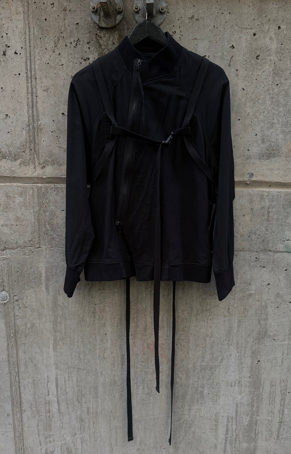 Julius _7 Deconstructed Utility Strapped Jacket