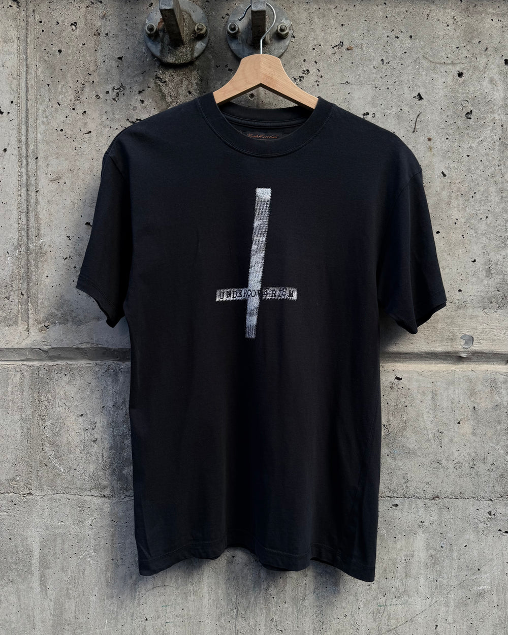 AW/02 Undercoverism "Witch's Cell Division" Inverted Cross T-Shirt (M)