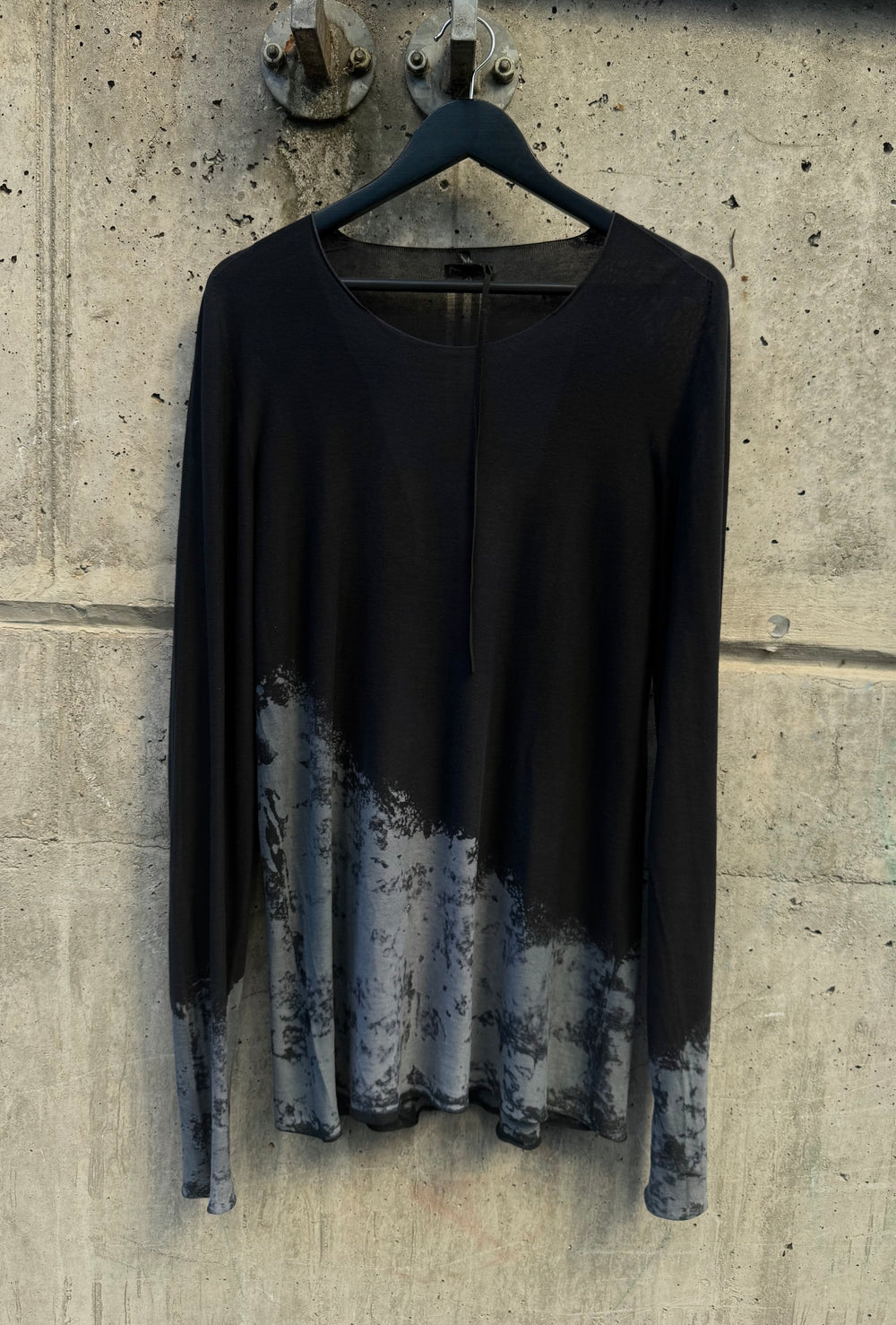 MD75 Bleached Long Sleeve Top (M)