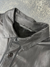 Lade das Bild in den Galerie-Viewer, Hannes Roether Leather Leather Shirt (L)
