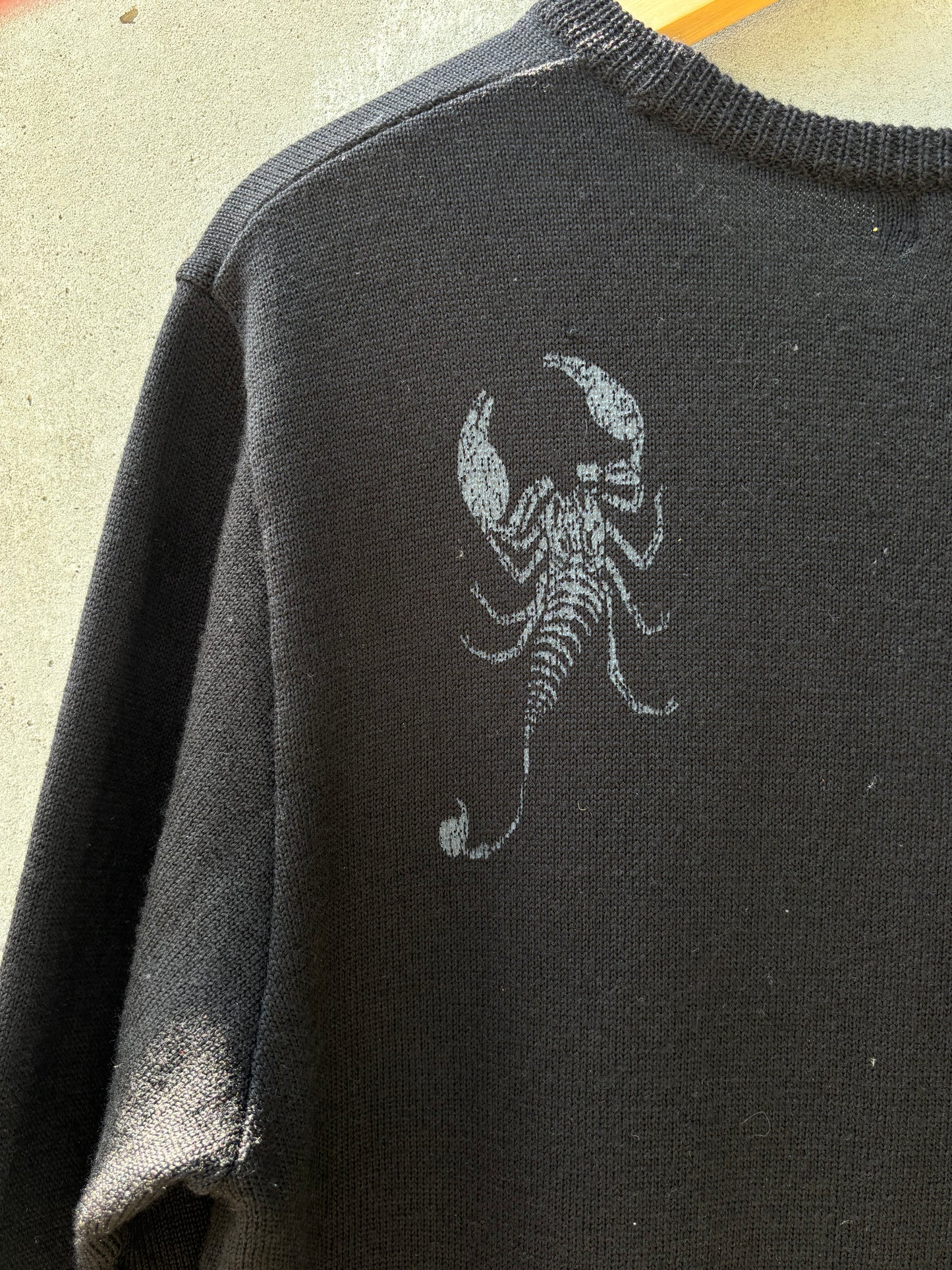 AW/03 Undercover „Paperdoll“ Arabic Sweater (M)