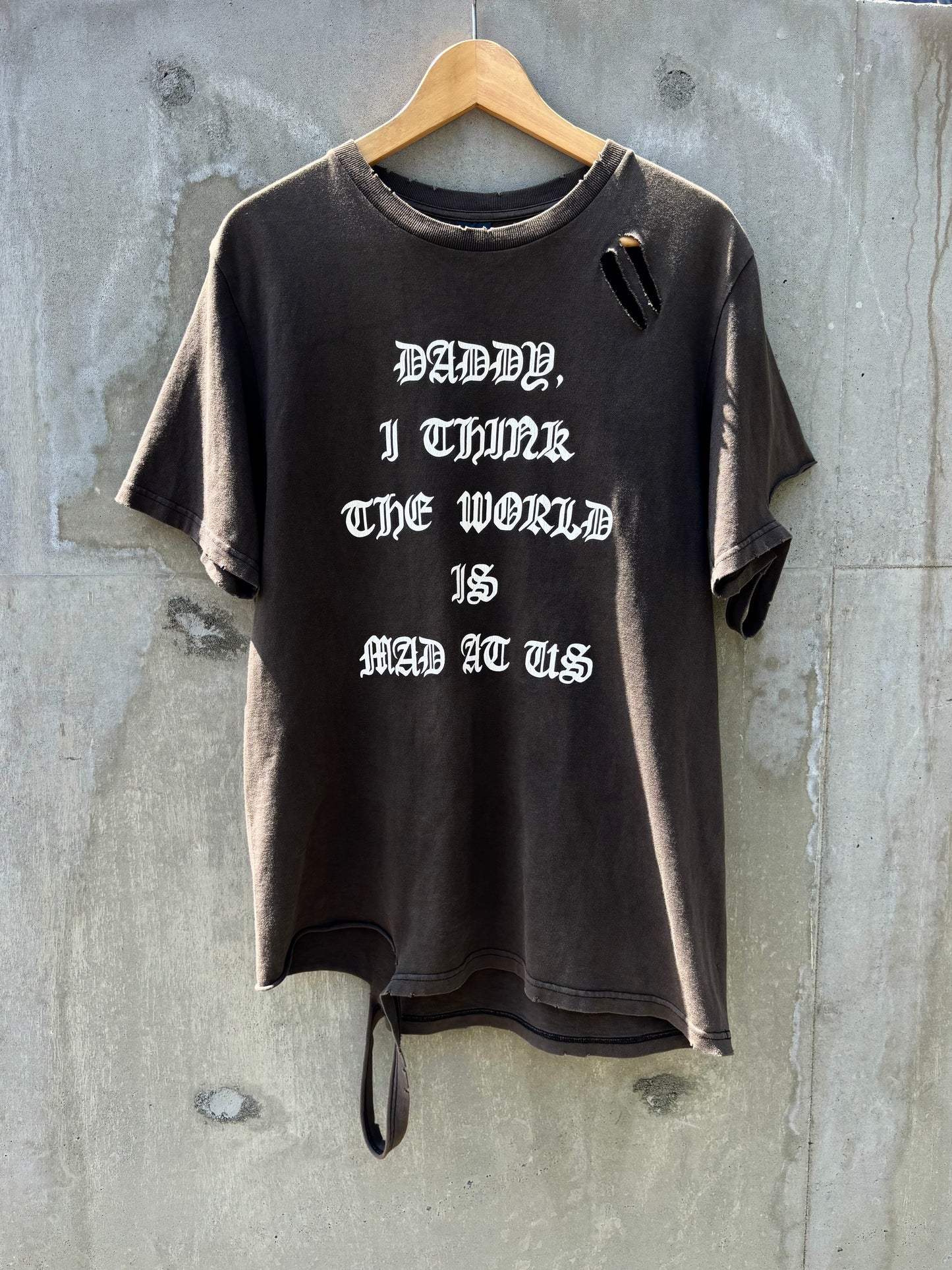 AW/04 Give Peace a Chance Distressed Tee (L)