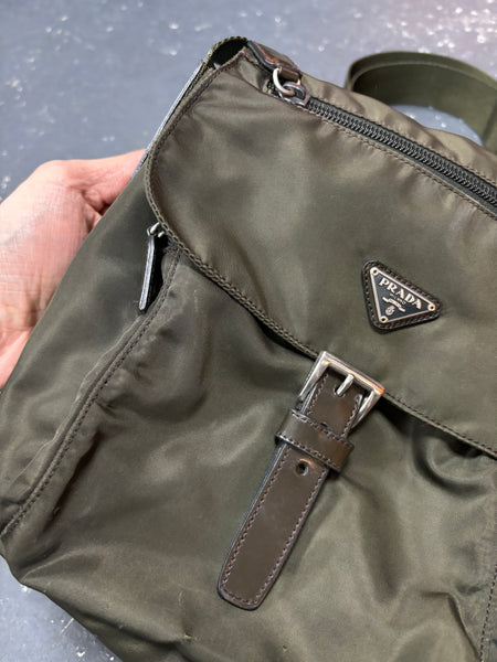 Prada Military Green Bag (only rental)