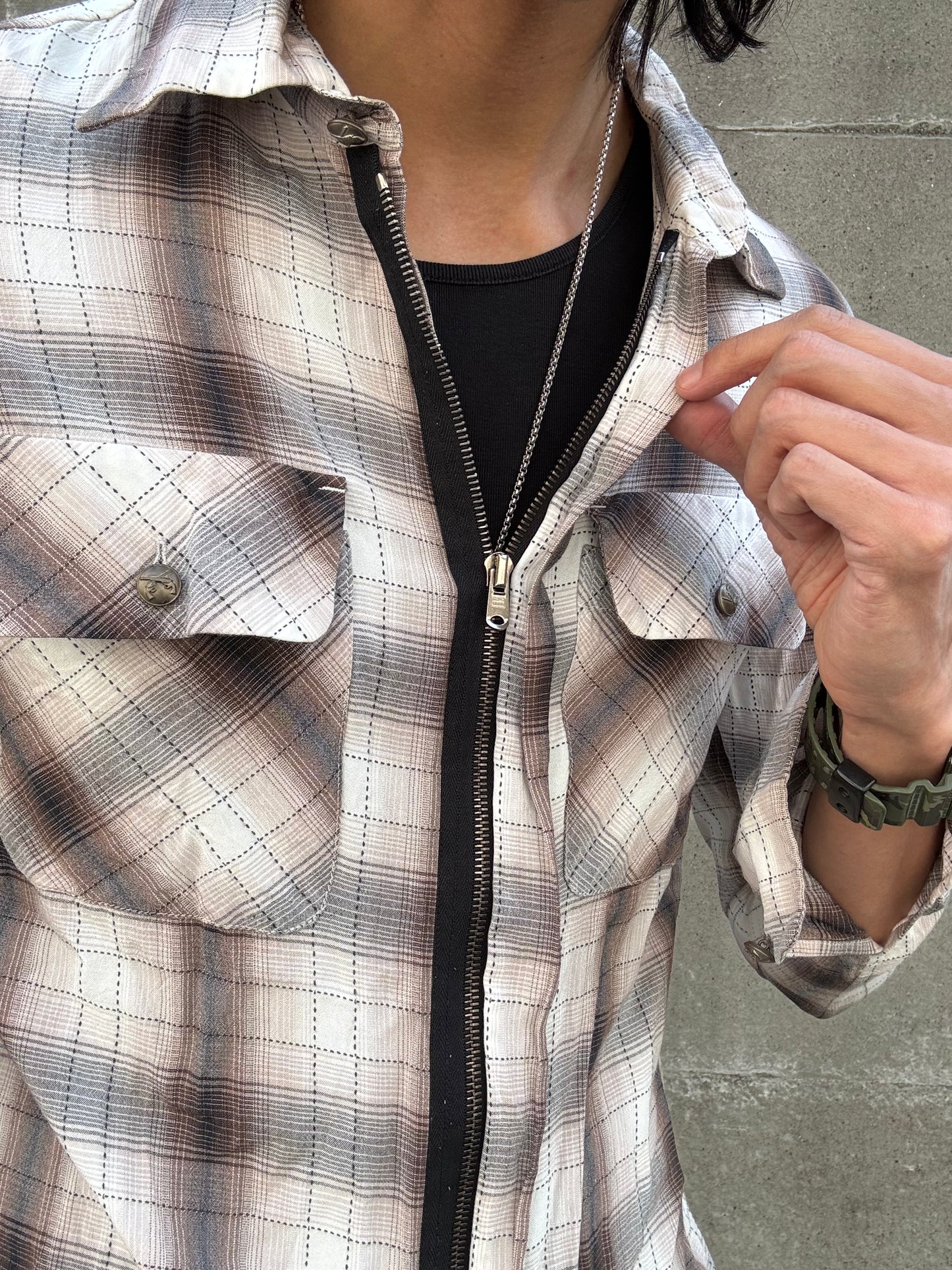 Roar Checkered Zip Shirt (M)