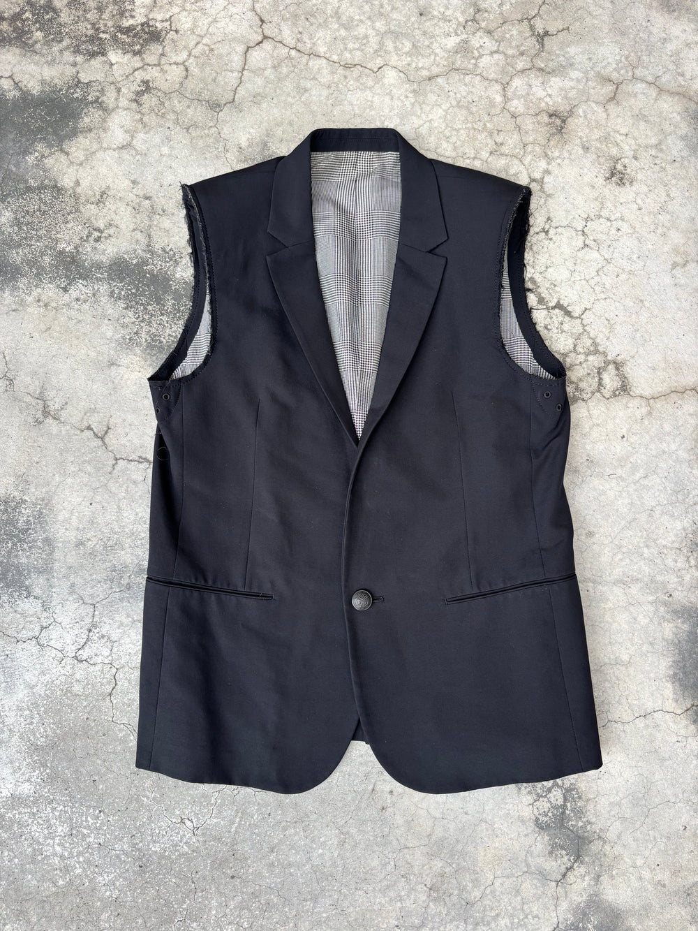 AW/05 Number (N)ine Distressed Padded Shoulder Vest (M)
