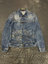Lade das Bild in den Galerie-Viewer, 90’s Age Faded Dolce &amp; Gabbana Denim Jacket (M)
