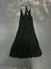 Lade das Bild in den Galerie-Viewer, Fenn Wright Manson Dress (M)
