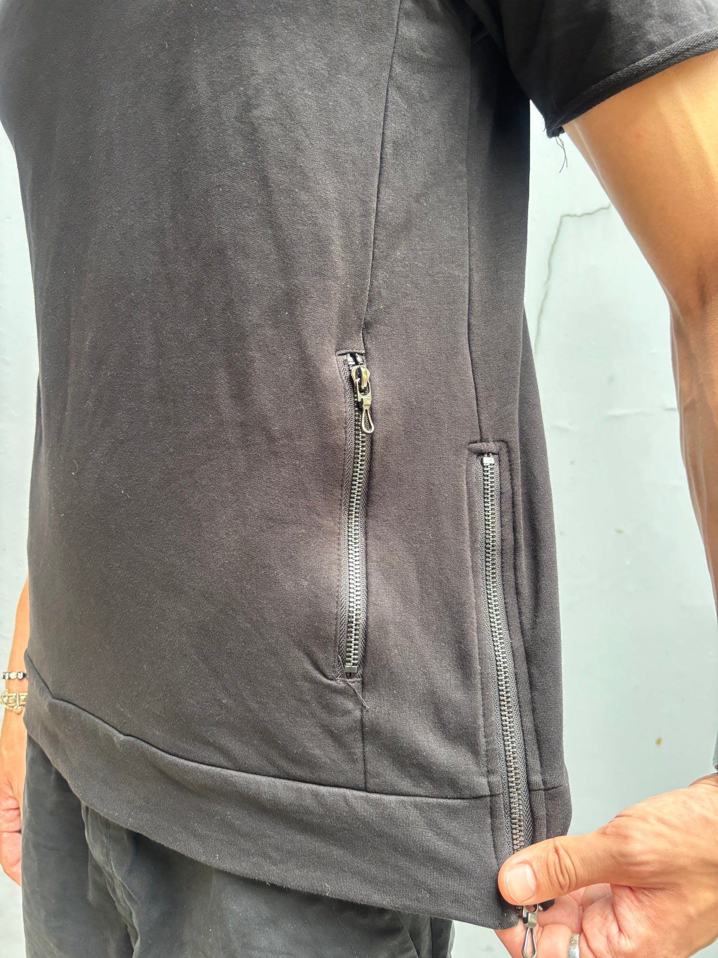 Semantic Design Scarstitch Sleeveless Hoodie (L)