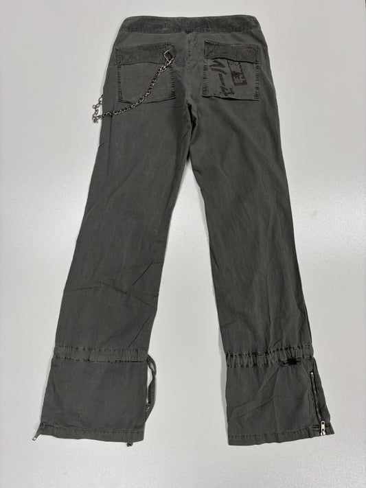 Sabotage Faded Keychain Flared Pants (28)