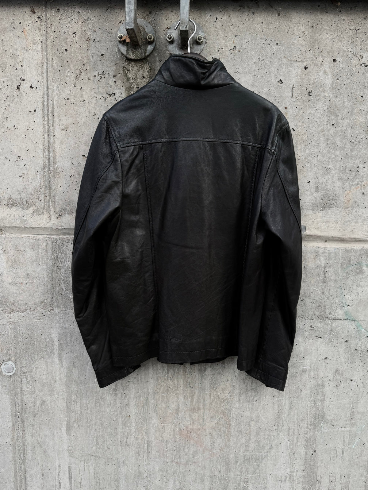 Piercurge Asymmetric High-Neck Leather Jacket (54)
