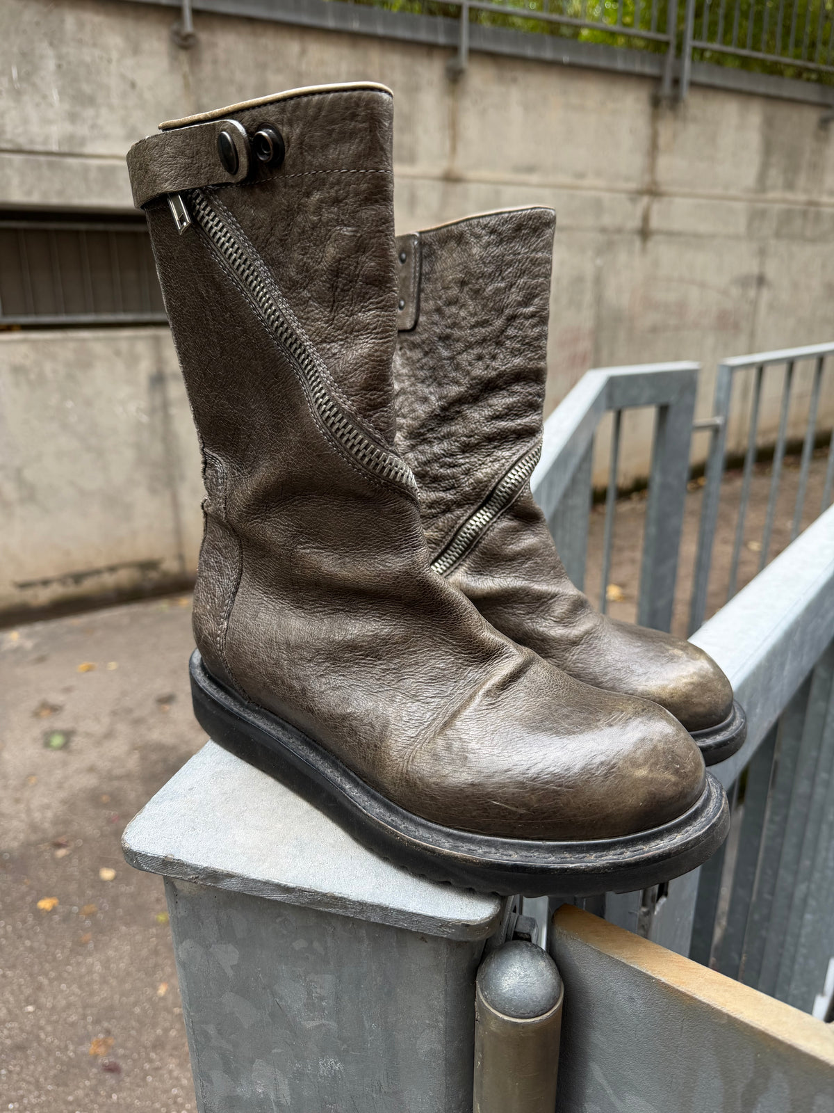 AW10 Rick Owens Spiral Zip Creeper Leather Boots (38)
