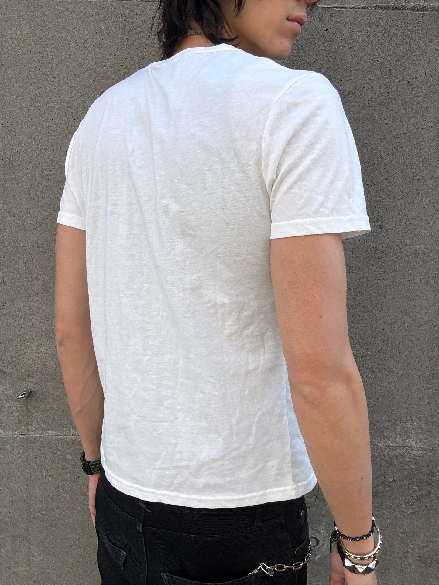 In The Attic Cross Tee (L)