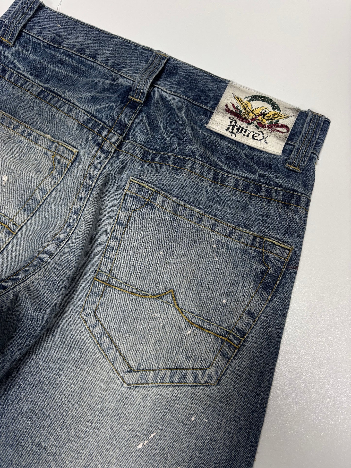 Avirex Distressed Whisker Jeans (32/30)