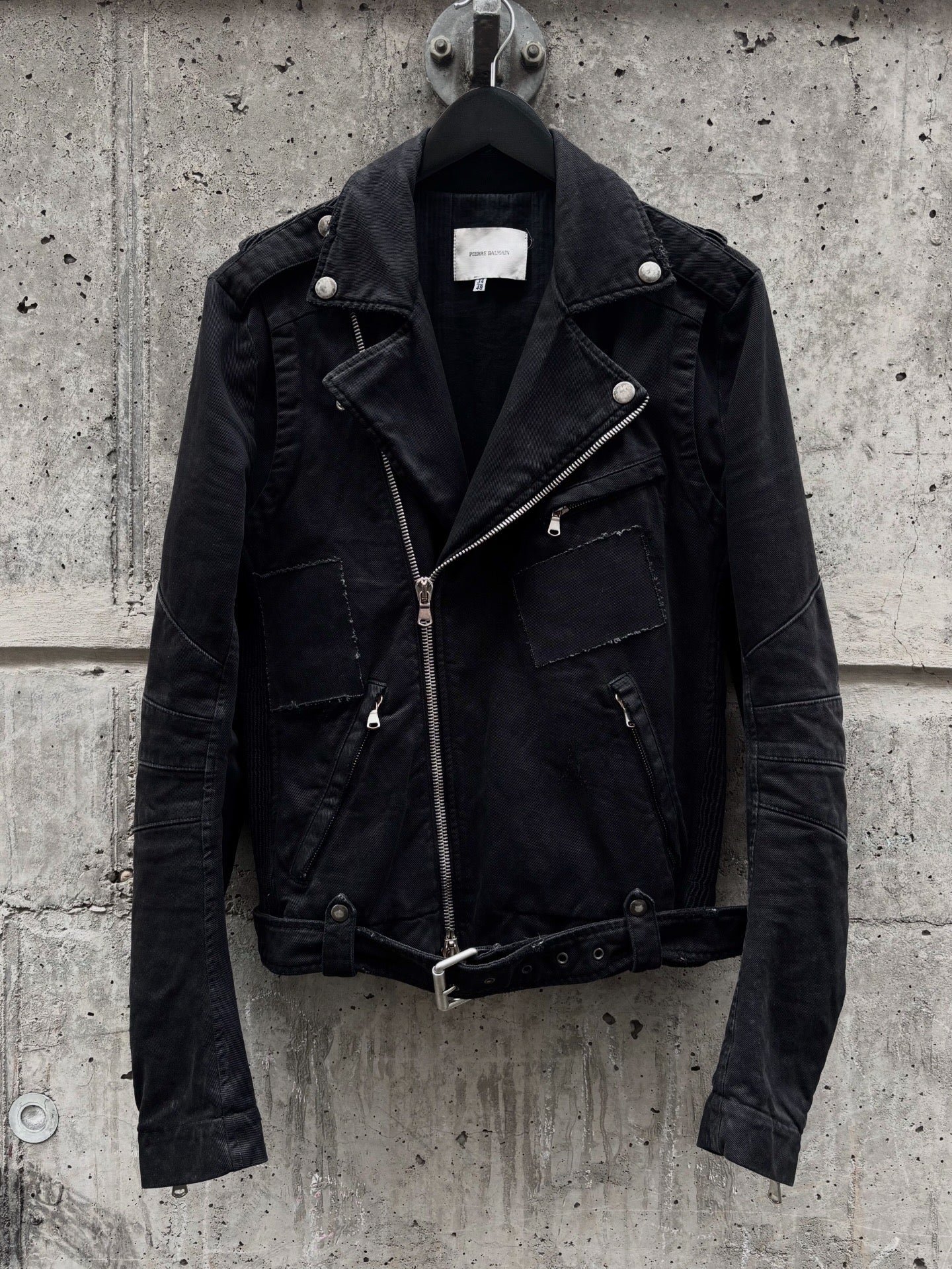 Balmain Perfecto Deconstructed Faded Black (48)