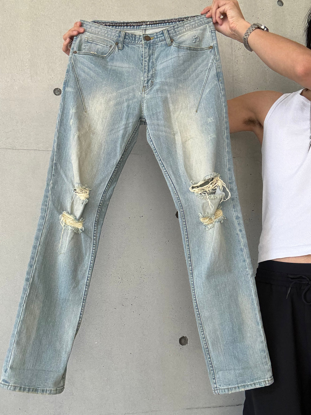 Number (N)ine Darted Distressed Denim (32)