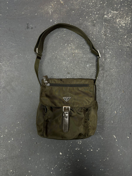 Prada Military Green Bag (only rental)