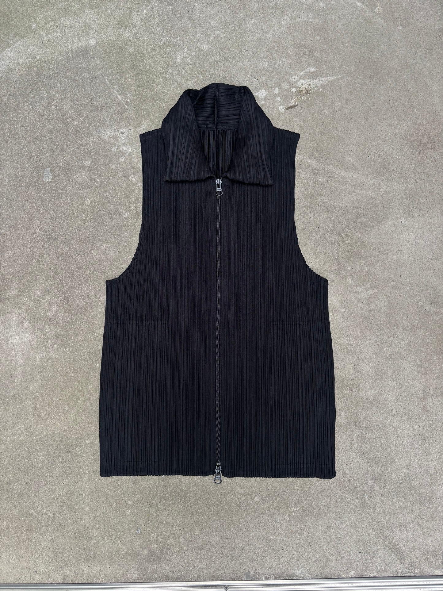 Issey Miyake Plissee Zip Top (S)