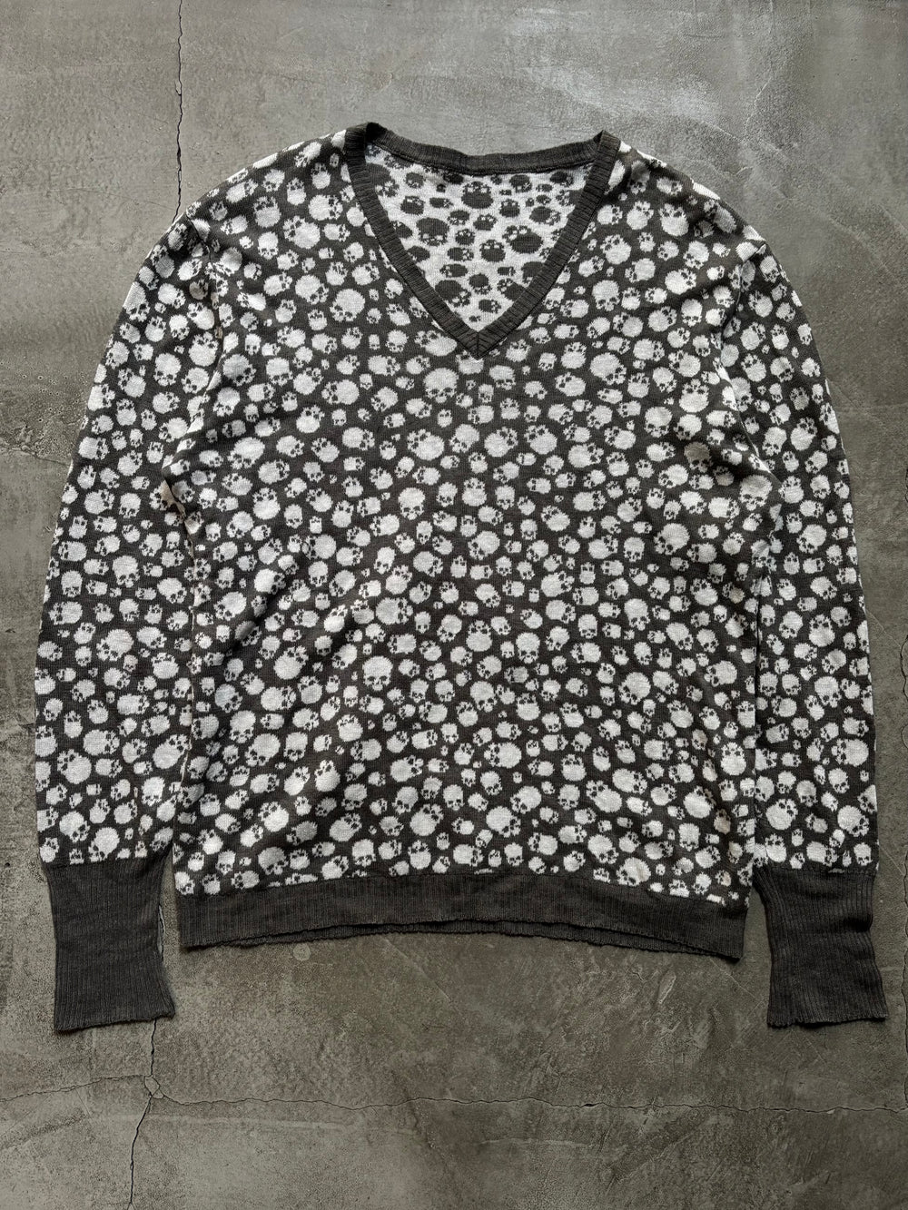 Japanese V-Neck Skull Sweater (M)