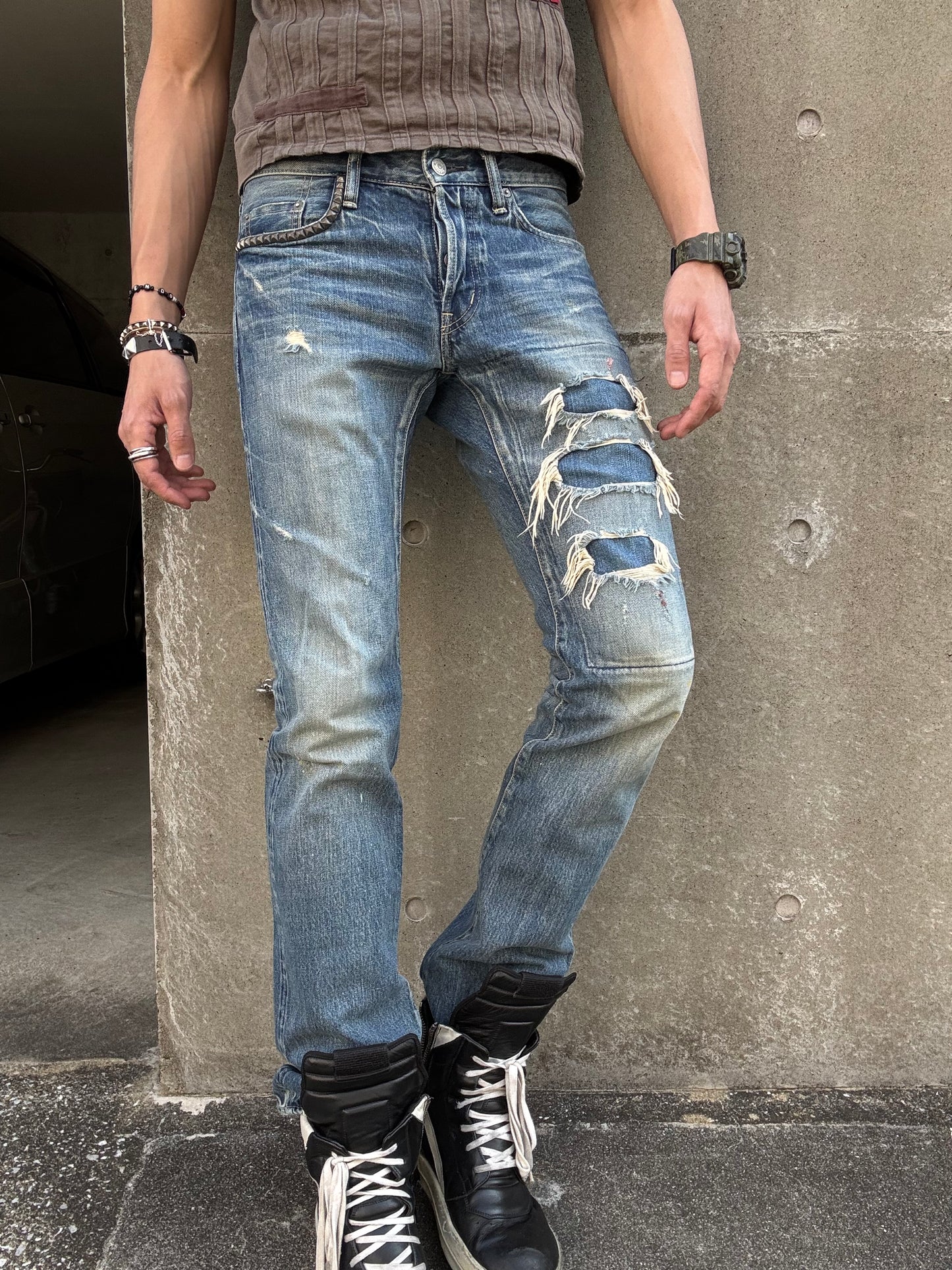 Hysteric Glamour Distressed Stud Denim (30)