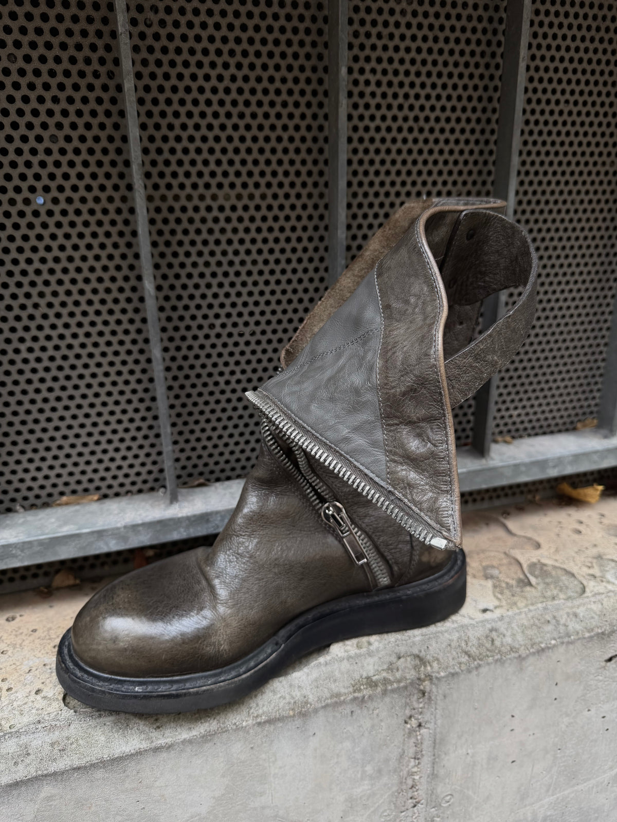 AW10 Rick Owens Spiral Zip Creeper Leather Boots (38)
