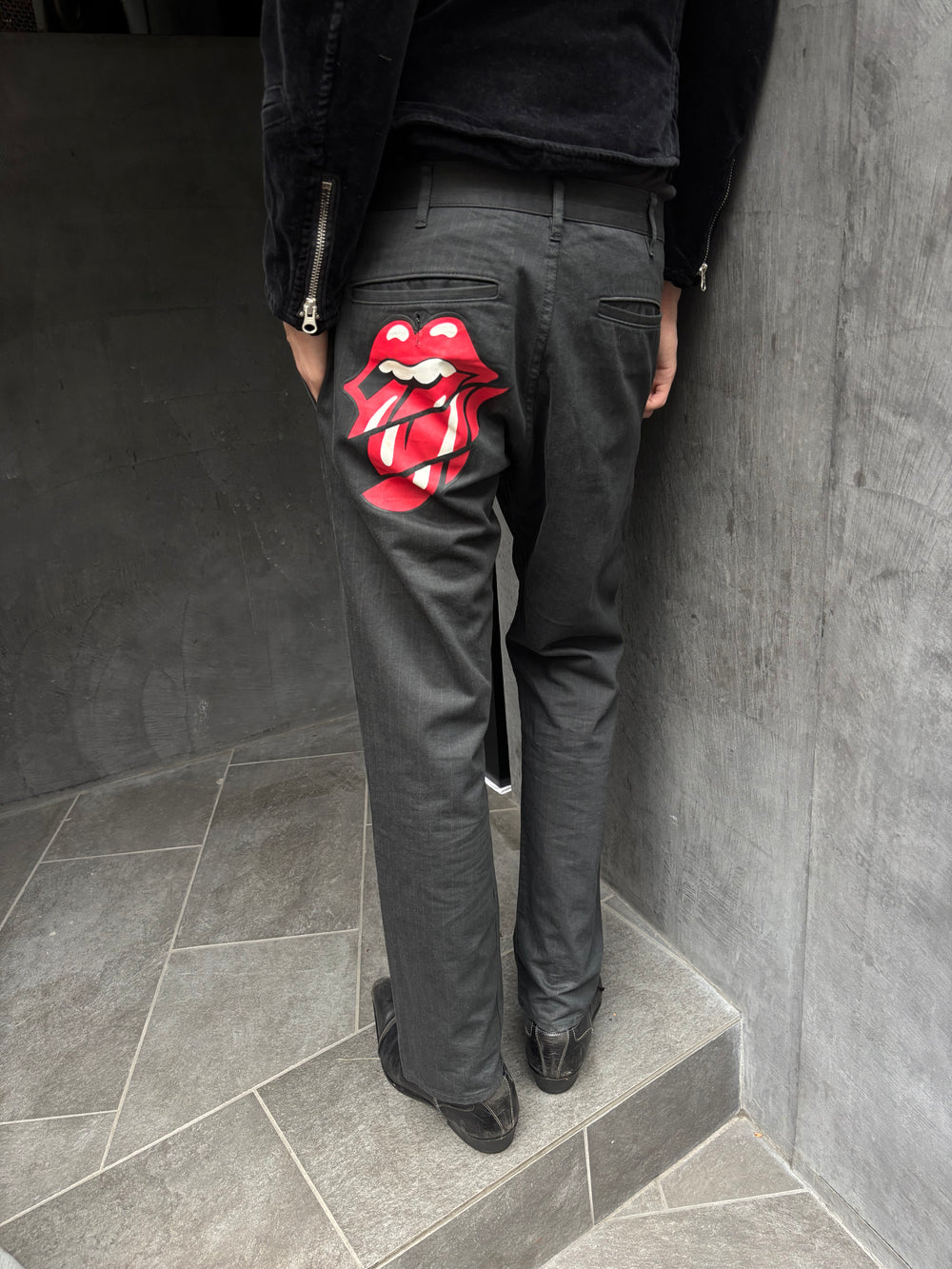 AW/2005 Comme des Garçons Homme Plus „Rip & Tongue“ Rolling Stones Cotton Trousers (M)