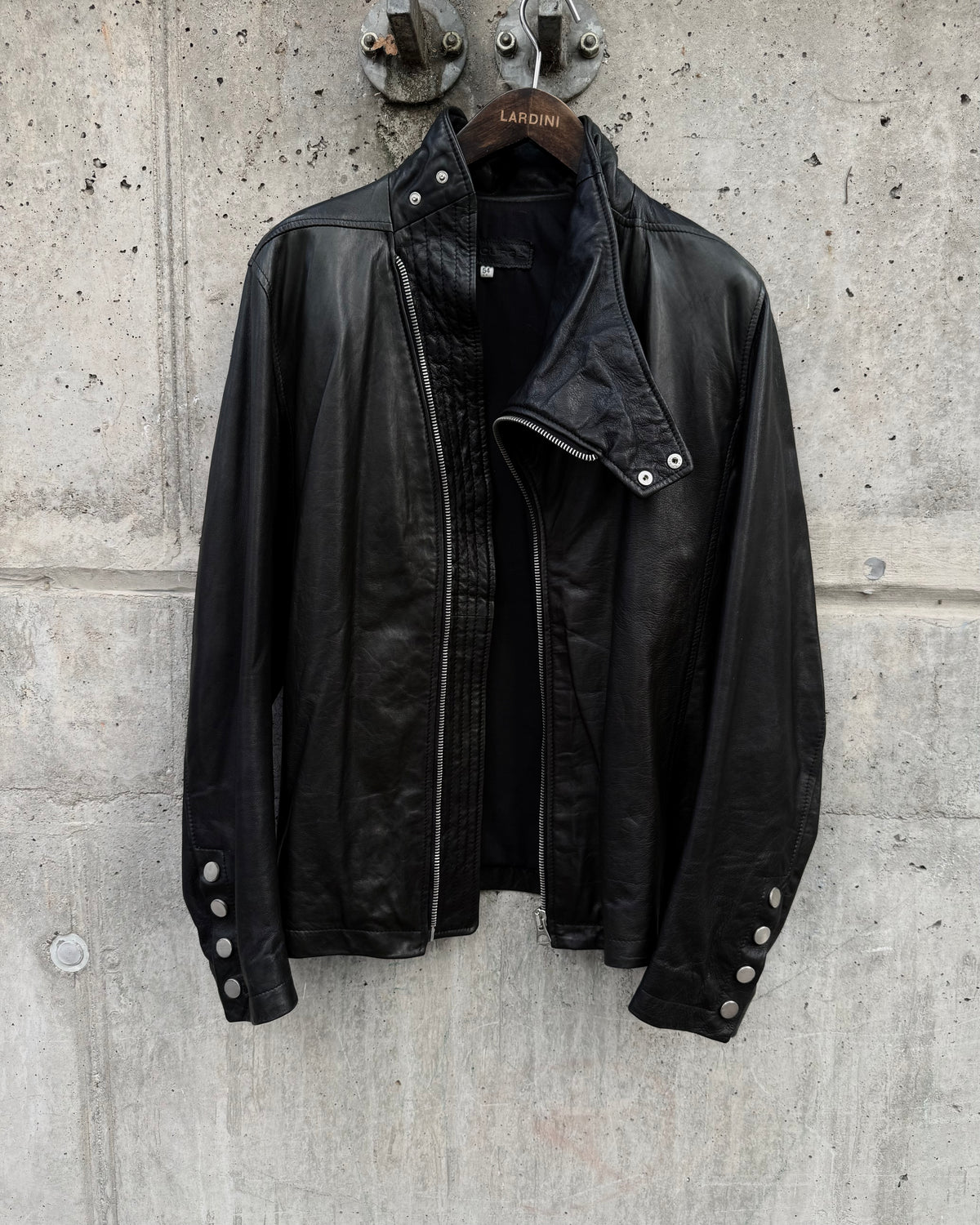 Piercurge Asymmetric High-Neck Leather Jacket (54)