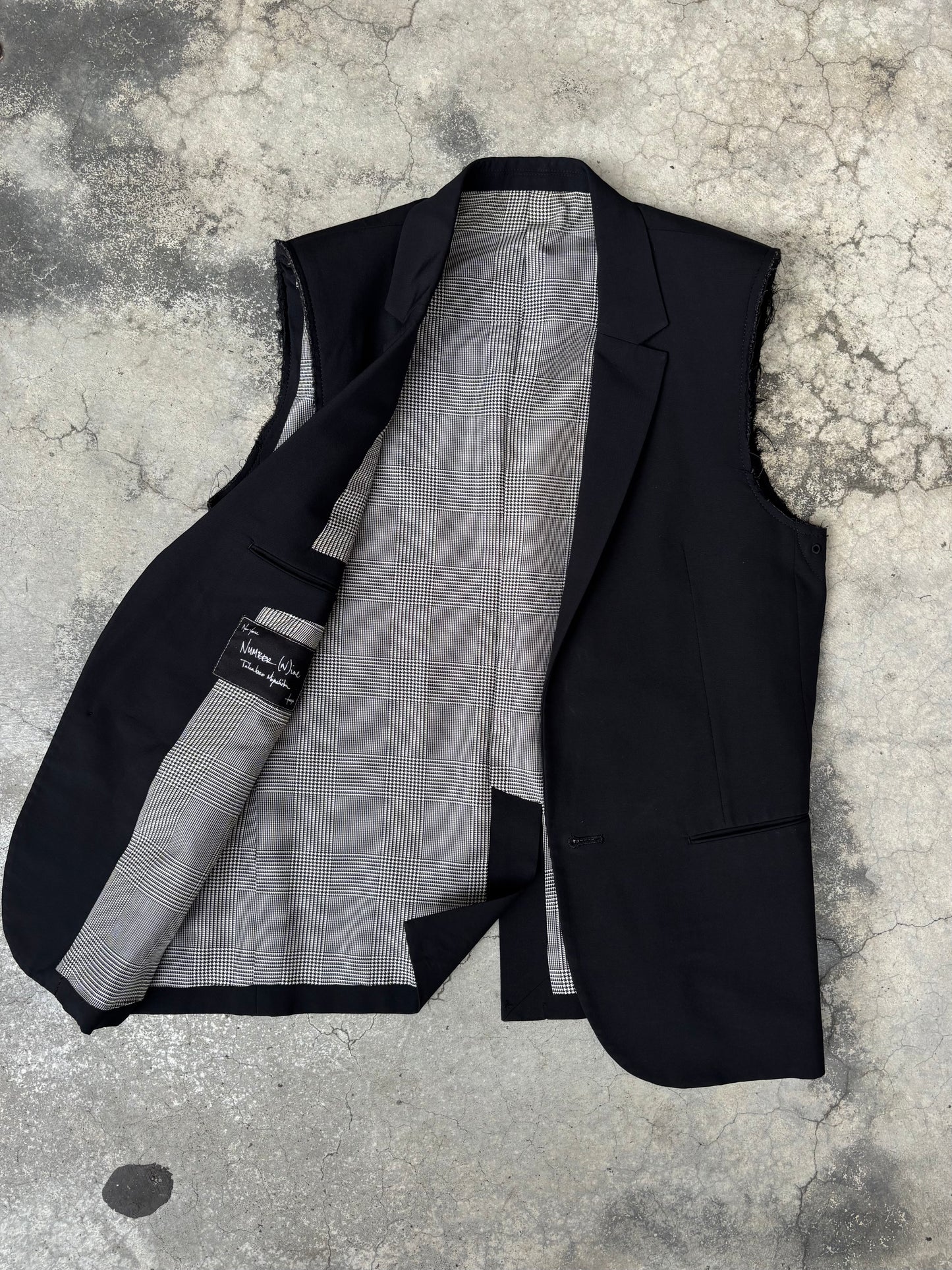 AW/05 Number (N)ine Distressed Padded Shoulder Vest (M)