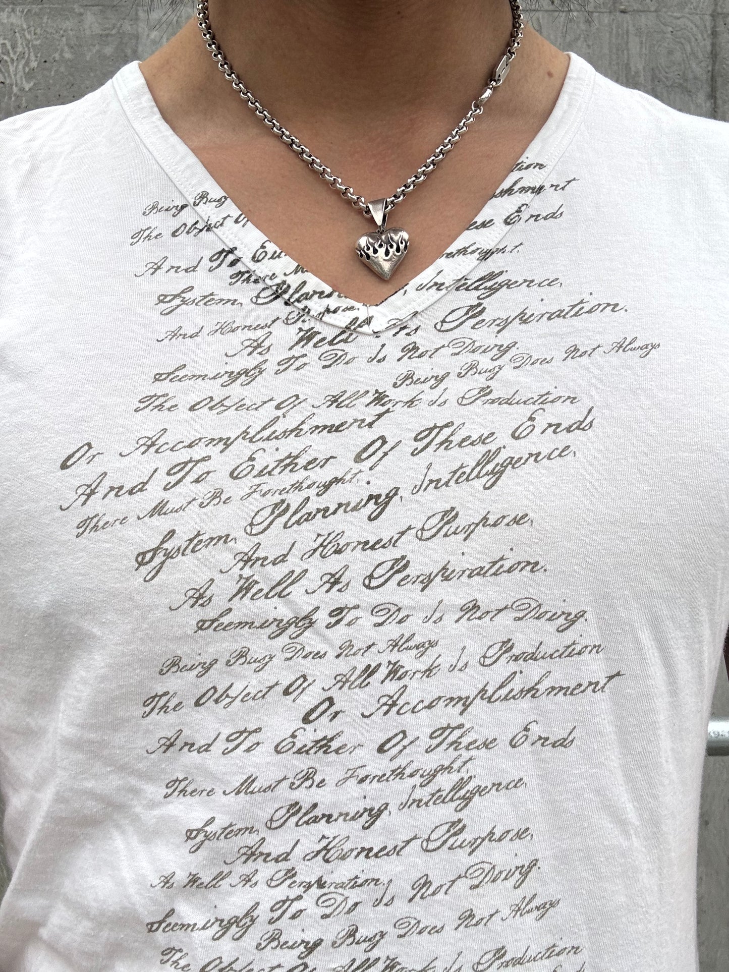Shellac Poetry V-Neck Tee (S)