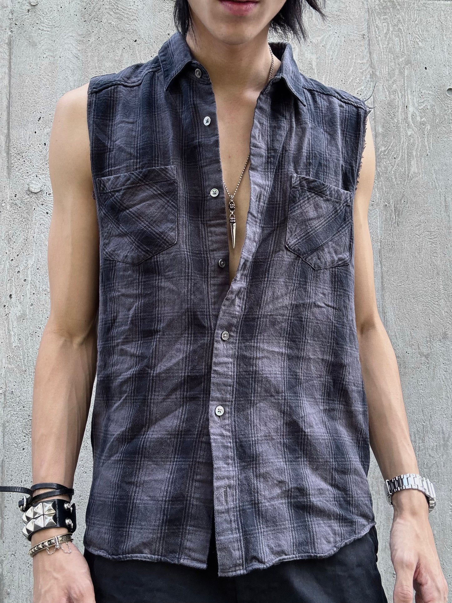 NO ID Black Checkered Sleeveless Button Down Shirt (L)