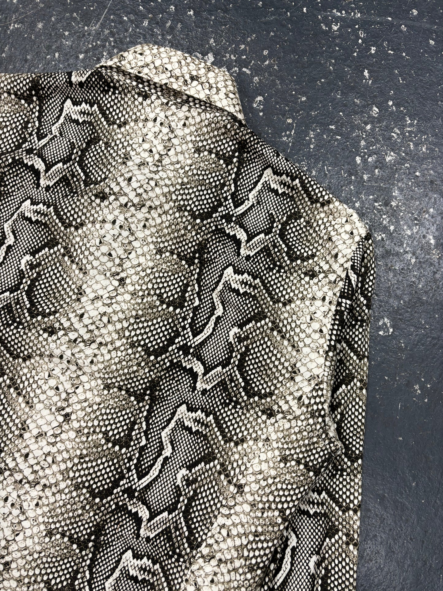 Tom Ford Snake Print Shirt (40)