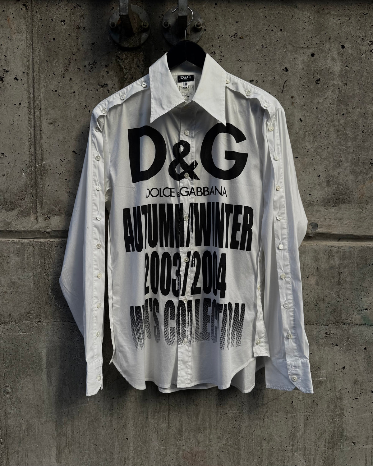 AW/03 D&G Dolce & Gabbana Statement Graphic Print Shirt (48)