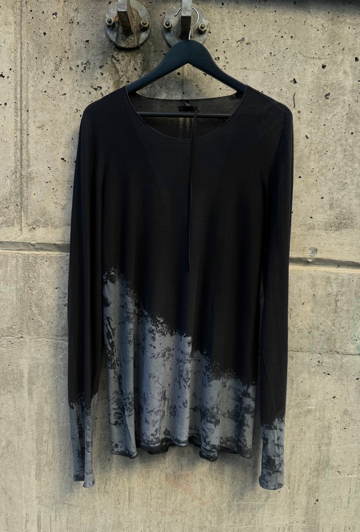 MD75 Bleached Long Sleeve Top (M)
