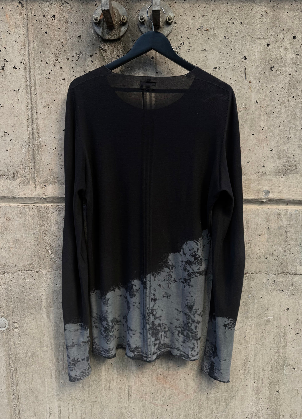 MD75 Bleached Long Sleeve Top (M)