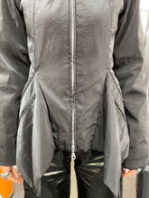 Lade das Bild in den Galerie-Viewer, Marithe Francois Girbaud Jacket with Triangle Pockets (M)

