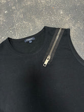 Lade das Bild in den Galerie-Viewer, 2001 Burberry Womens Tanktop with Zip Detail (L)
